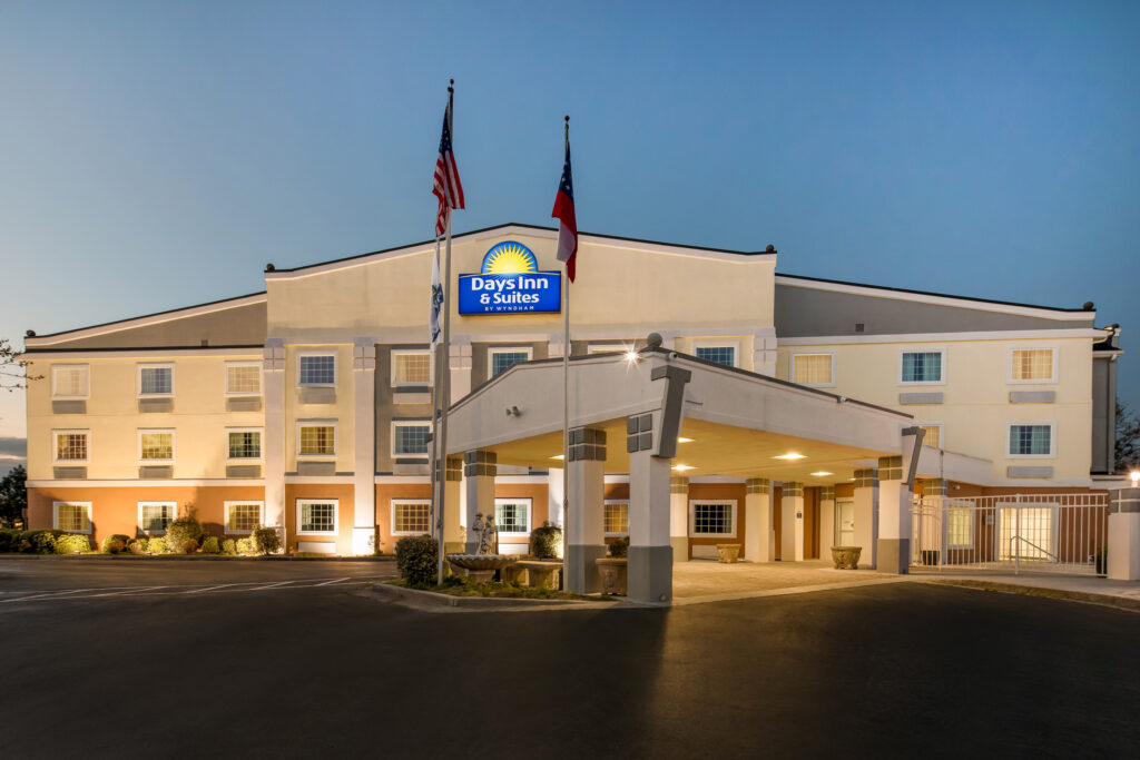 cheap hotels near Atlanta airport